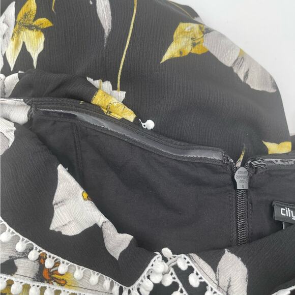 CITY CHIC Jumpsuit SZ 14 Black White Yellow Crepe Floral Print Off The Shoulder - Picture 8 of 13